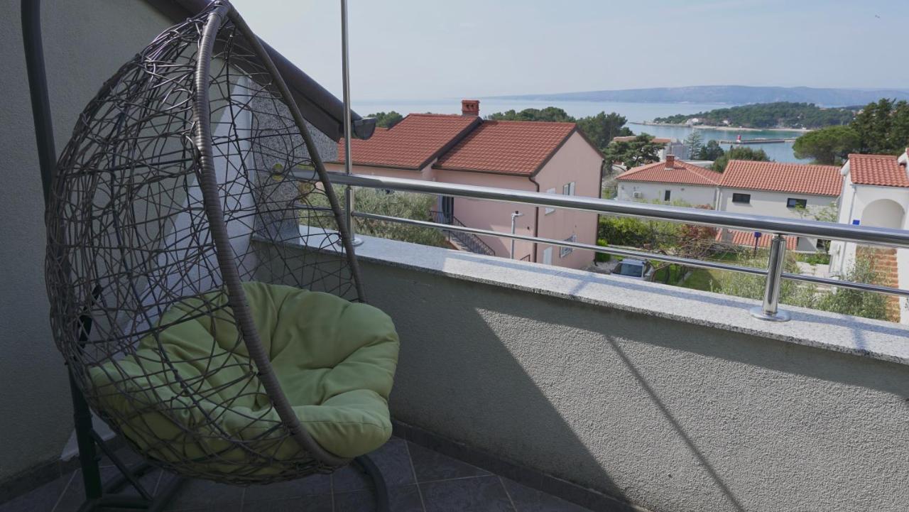Apartments Bestak クルク エクステリア 写真