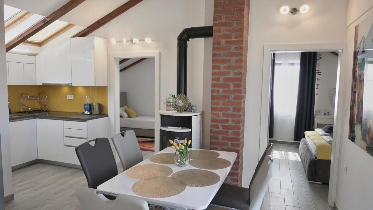 Apartments Bestak クルク エクステリア 写真
