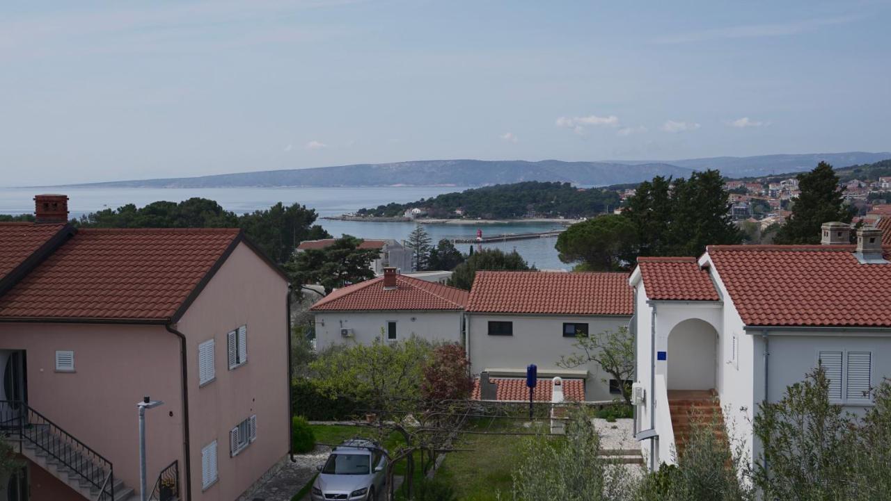 Apartments Bestak クルク エクステリア 写真