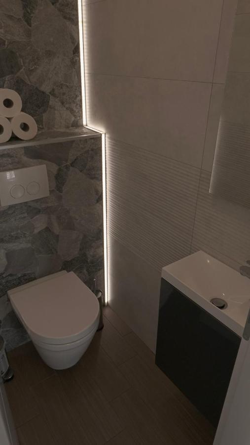 Apartments Bestak クルク エクステリア 写真